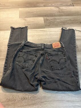 Levi's Women's Washed Black Straight-Leg Jeans